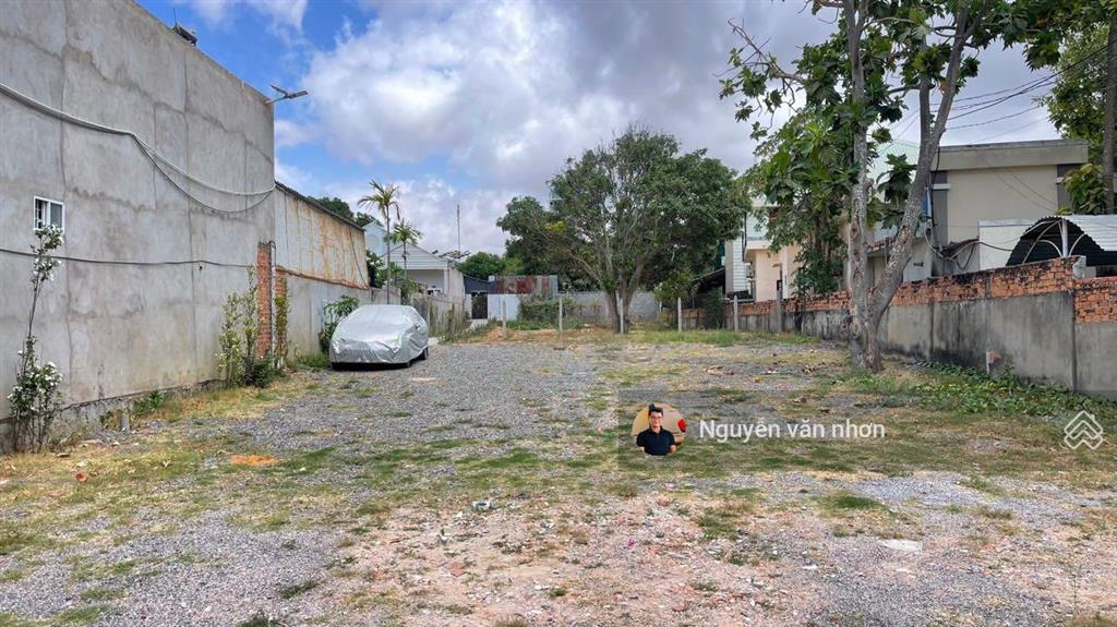 Giảm sốc 40% 24tỷ, 1.000m2 full thổ cư view biển tuyệt đẹp