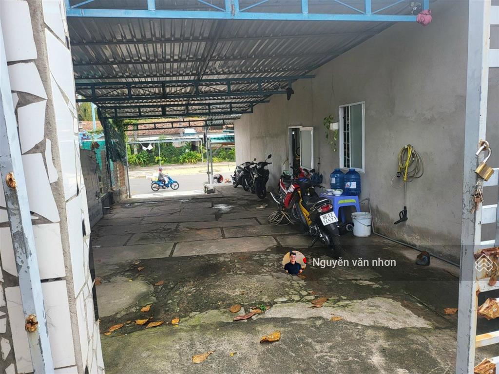 Chính chủ bán 1.000m2 có 400m2 thổ cư mặt tiền nguyễn đình chiểu