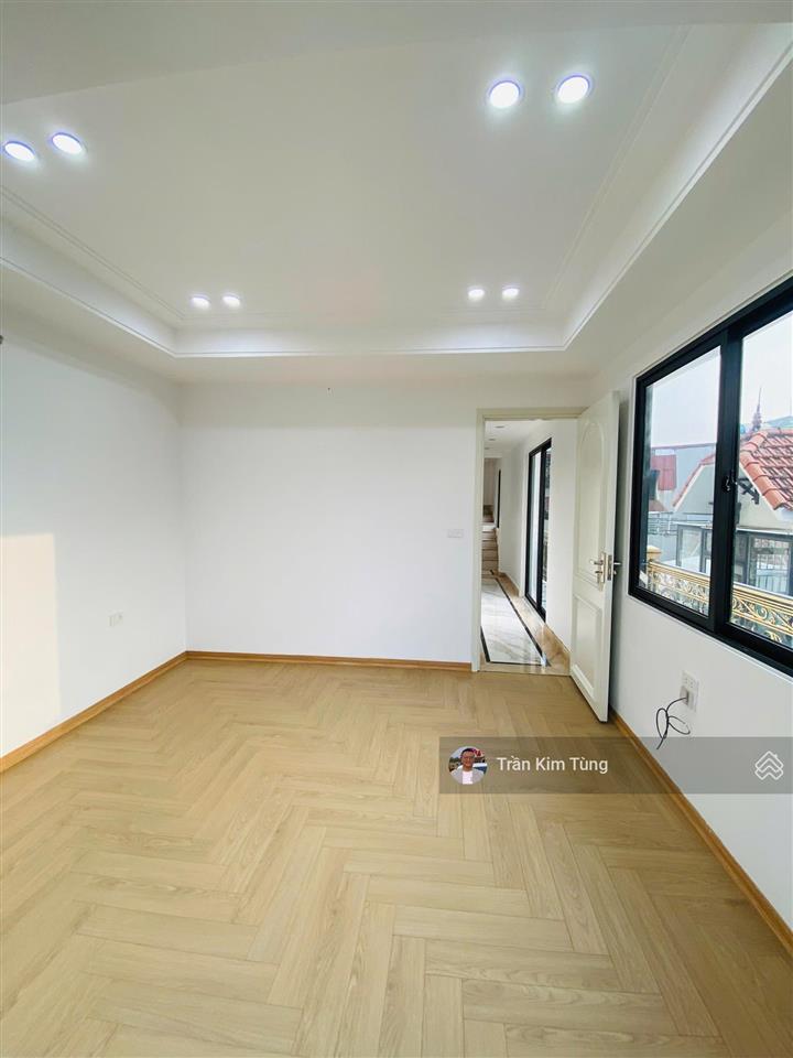 Bán nhà sài đồng thiết kế châu âu 7 tầng thang máy, lô góc, ngõ thông, ở  kinh doanh cực đỉnh