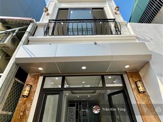 Bán nhà thạch bàn, gần chợ đồng dinh, ngõ 68 nguyễn văn linh. 40m x 5 tầng, 6 p.ngủ