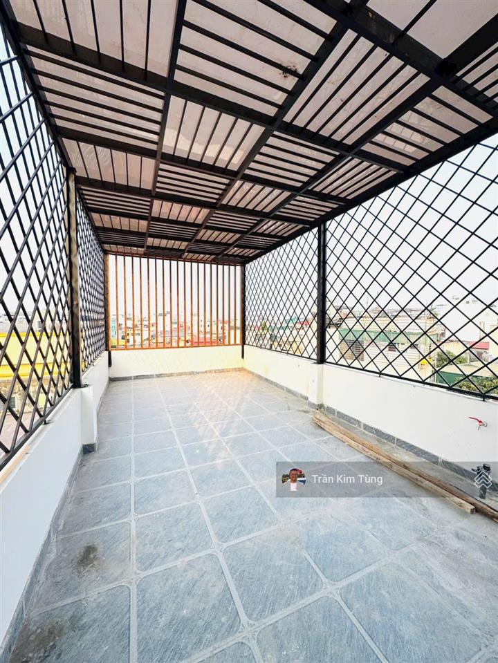 Bán nhà chính chủ 52m2 ngõ 206 cổ linh thông bát khối cạnh cầu vĩnh tuy, thang máy gara oto 7 chỗ