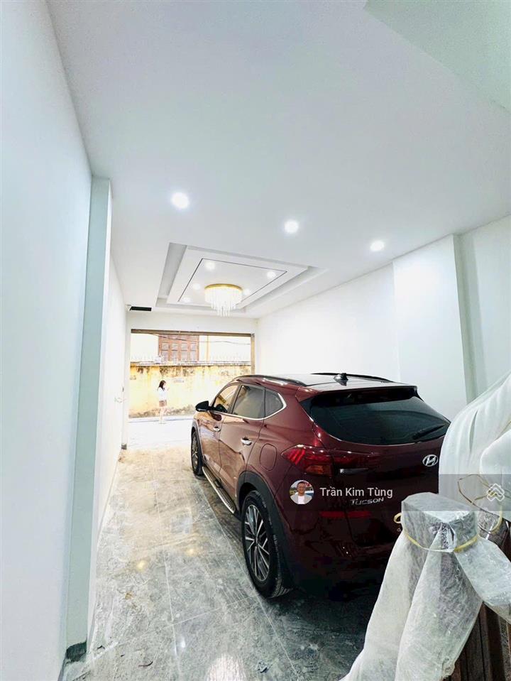 Bán nhà chính chủ 52m2 ngõ 206 cổ linh thông bát khối cạnh cầu vĩnh tuy, thang máy gara oto 7 chỗ