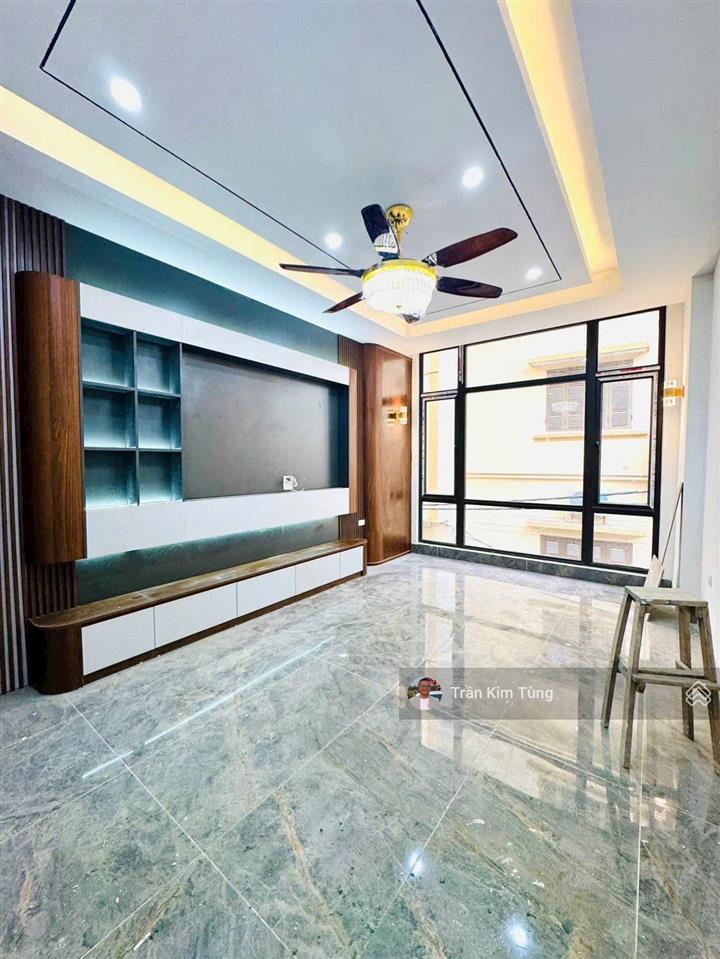 Bán nhà chính chủ 52m2 ngõ 206 cổ linh thông bát khối cạnh cầu vĩnh tuy, thang máy gara oto 7 chỗ