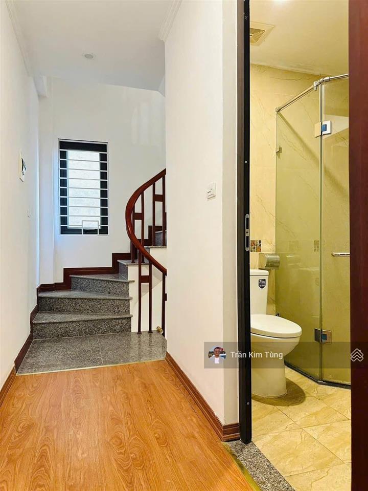 Bán nhà ngõ 134 thạch bàn  vị trí trung tâm, ngay gần mặt phố thạch bàn