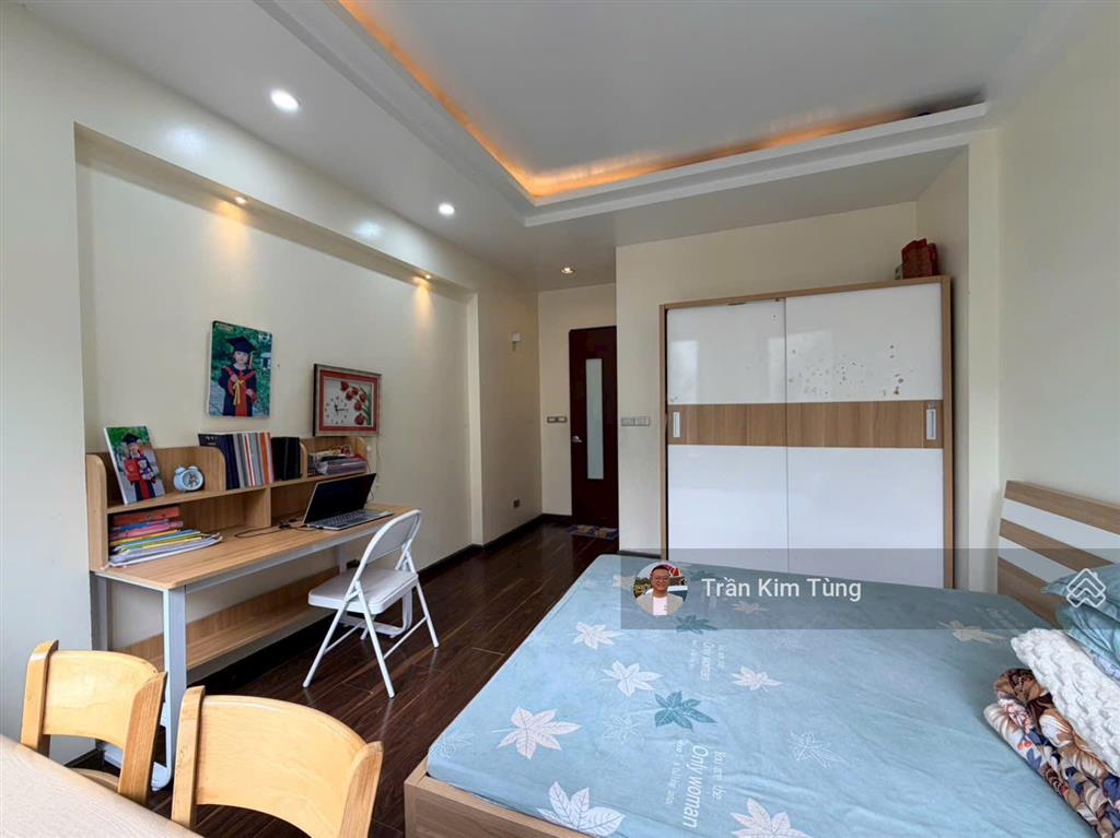 Bán nhà cổ linh  thạch bàn, ngay gần aeon long biên. vị trí hiếm, ô tô dừng đỗ trước cửa nhà