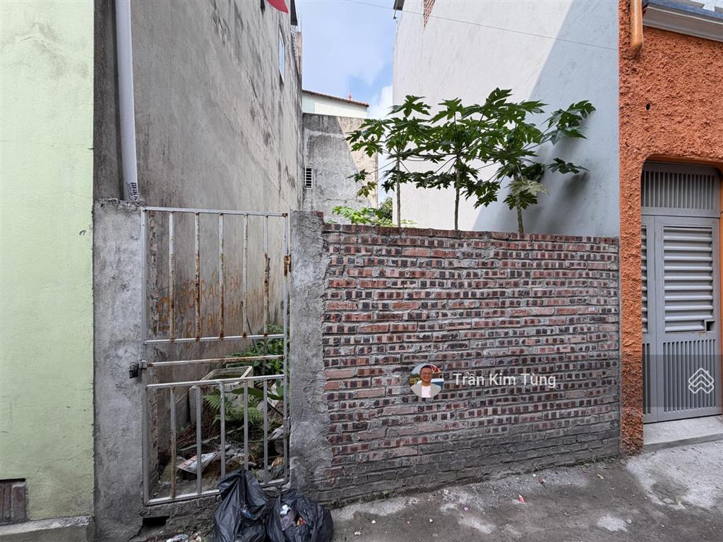 Bán đất 37m2 đất ngõ 145 phúc lợi, ngõ thông xe 4 chỗ nhỏ. giá 6.3 tỷ (có thương lượng)
