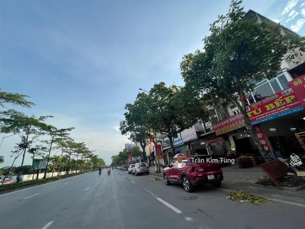 Thạch bàn long biên, bán đất tặng nhà 2 tầng, ngõ thông ô tô 5 chỗ