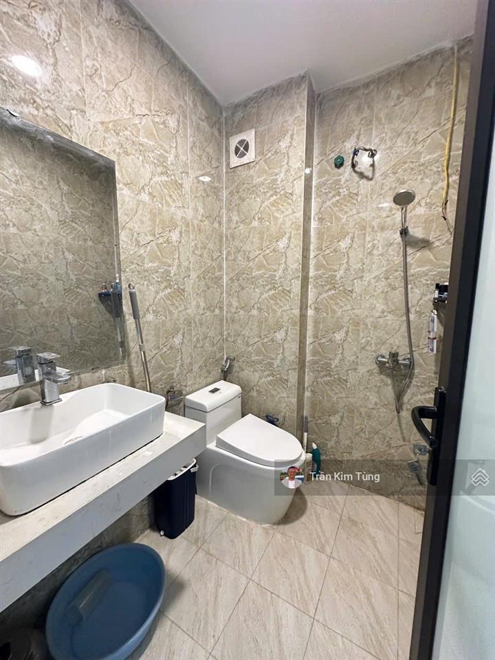 Bán nhà bát khối  đông dư  giáp hải, 4 tầng full nội thất ngõ nông chỉ hơn 4 tỷ.