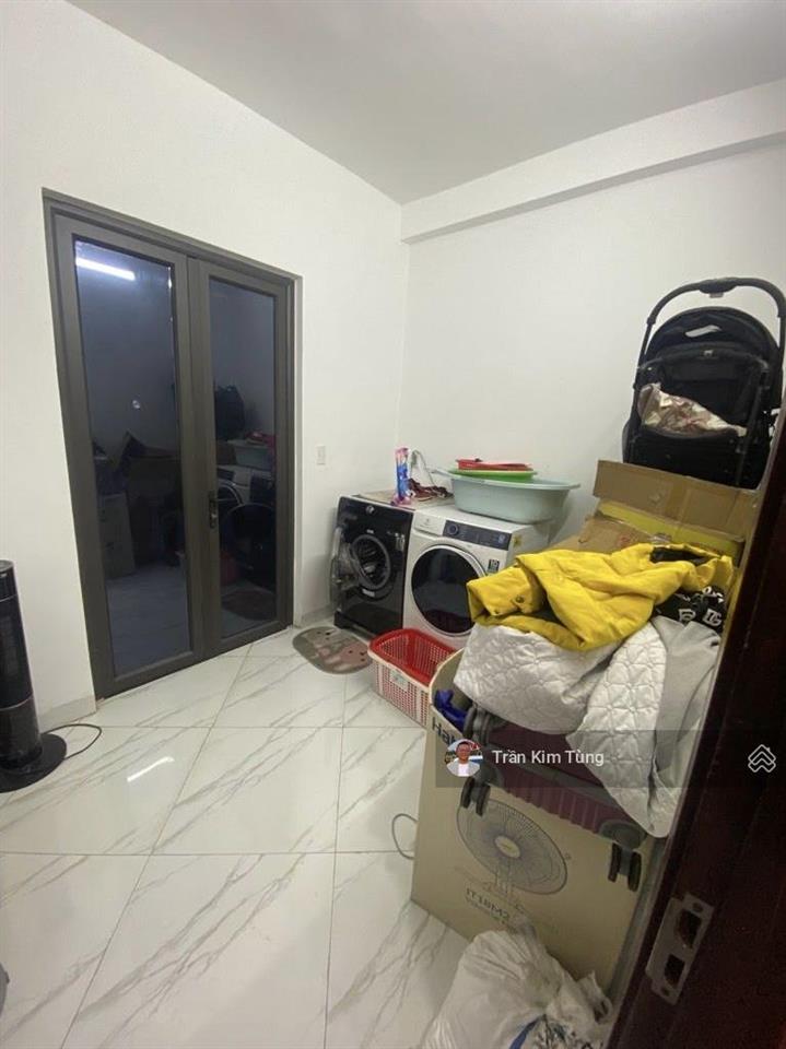 Bán nhà thạch bàn, gần aeon long biên, 30m2 x 5.5 tầng 2 mặt thoáng, ngay sát trường, sát chợ