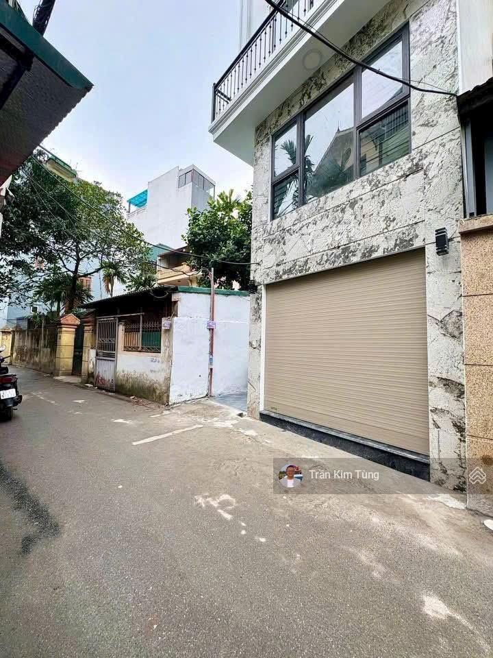 Bán nhà 40m2 mặt ngõ đàm quang trung chân cầu vĩnh tuy ô tô ra vào
