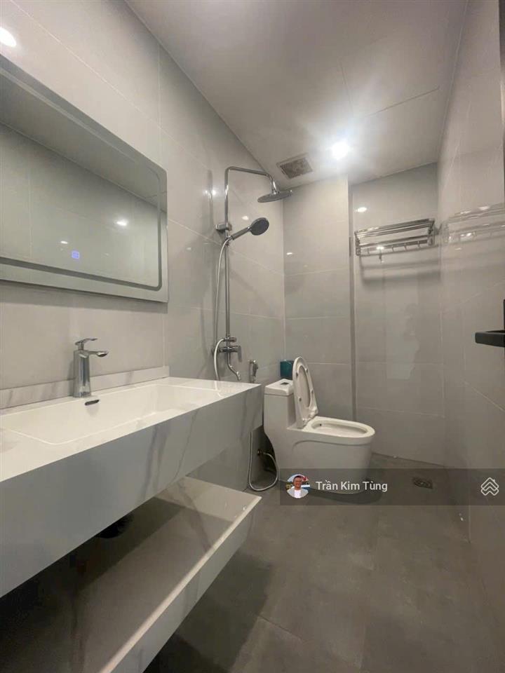 Bán nhà mặt phố cổ linh  long biên ~ 40m2 x 7 tầng thang máy kinh doanh đỉnh