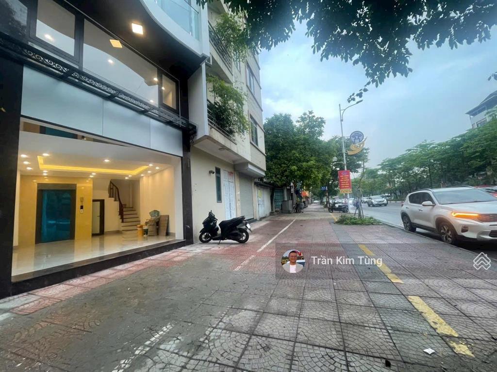 Bán nhà mặt phố cổ linh  long biên ~ 40m2 x 7 tầng thang máy kinh doanh đỉnh