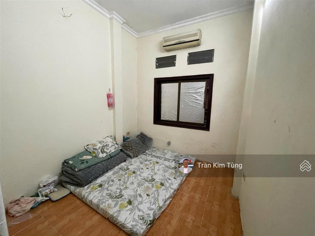 Bán nhà phố ngọc lâm, ngay cầu long biên, giá 3.3 tỷ (có thương lượng)