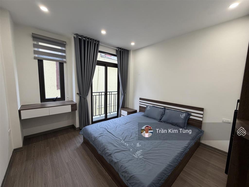 Bán nhà sài đồng full nội thất  ngay gần hồ, ngõ nông  ô tô tránh cạnh nhà