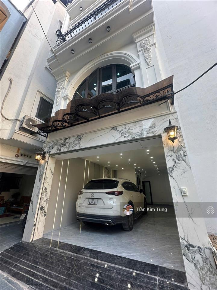 Bán nhà cổ linh đối diện aeon long biên, 42m² 6 tầng, lô góc, thang máy ô tô vào.