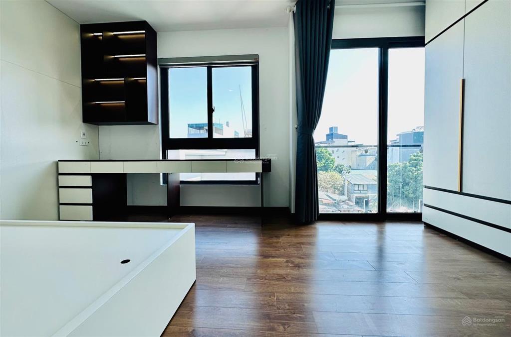 Bán nhà 35m x 7 tầng thang máy, ngõ 87 cổ linh thông phố ngọc trì, full nội thất. giá nhỉnh 8 tỷ