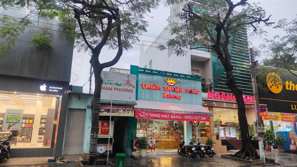 Giảm giá 10tr cho thuê mặt bằng hơn 120m2 mặt tiền đường yersin  thủ dầu một  bd