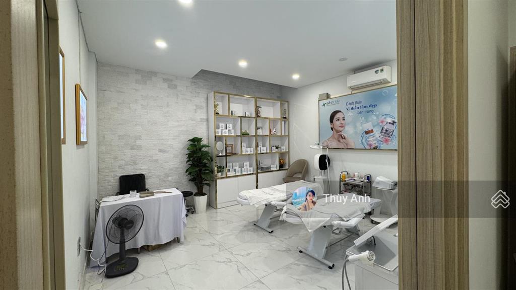 Vp mặt phố thụy khuê, tây hồ cần cho thuê giá tốt. cc 0963 889 ***