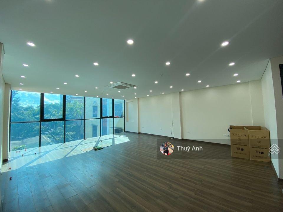 Cho thuê tầng 2, làm vp, dt 70m2, mặt phố thuỵ khuê, giá ưu đãi tại.  0963 889 ***