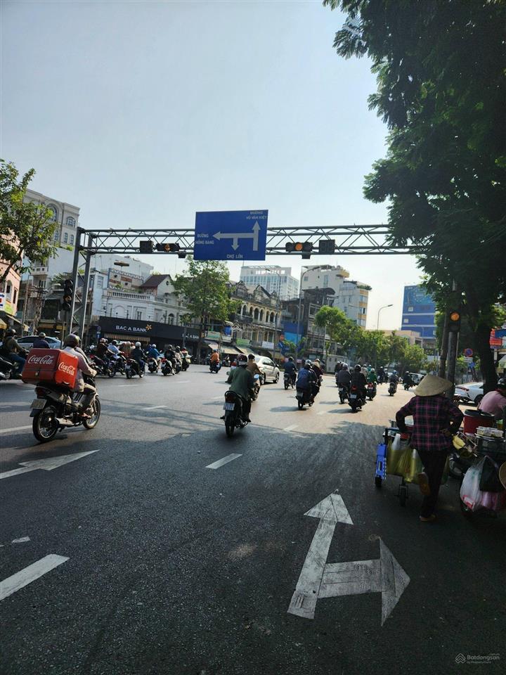 Chính chủ bán nhà mặt tiền phố đông y hải thượng lãn ông, 4x25m, trệt lửng 4 tầng, 36 tỷ còn tl