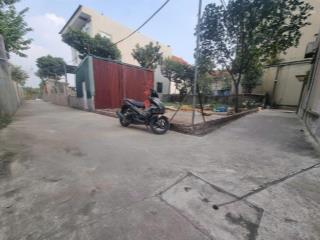 Chính chủ bán đất 100m² vuông đẹp căn góc tại xã thường tín