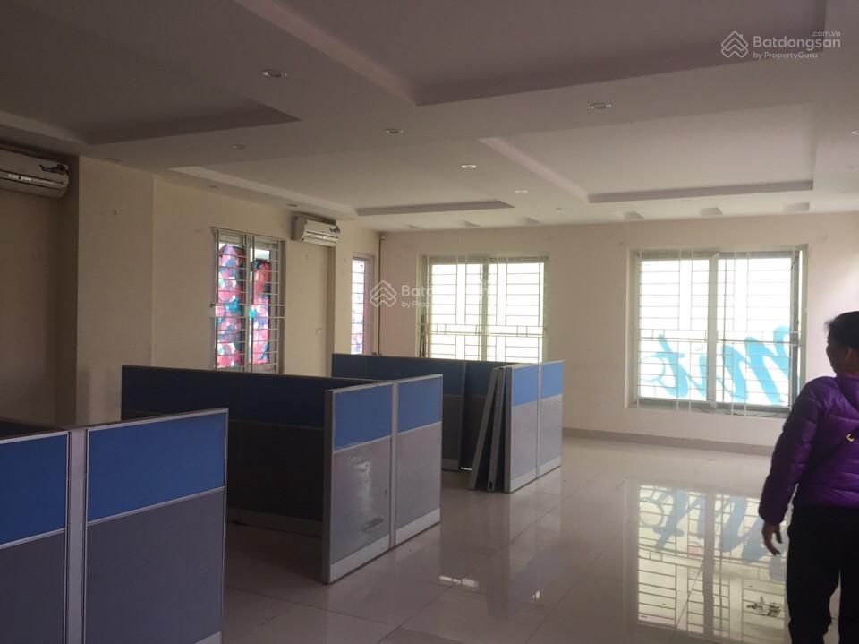 Cho thuê nhà mặt phố trần khát chân diện tích 70m2 x 9 tầng + hầm, mặt tiền 5m, có thang máy