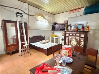 Nhà rộng, gần mặt tiền Tân Sơn Nhì, giao Trường Chinh, 3.2 tỷ