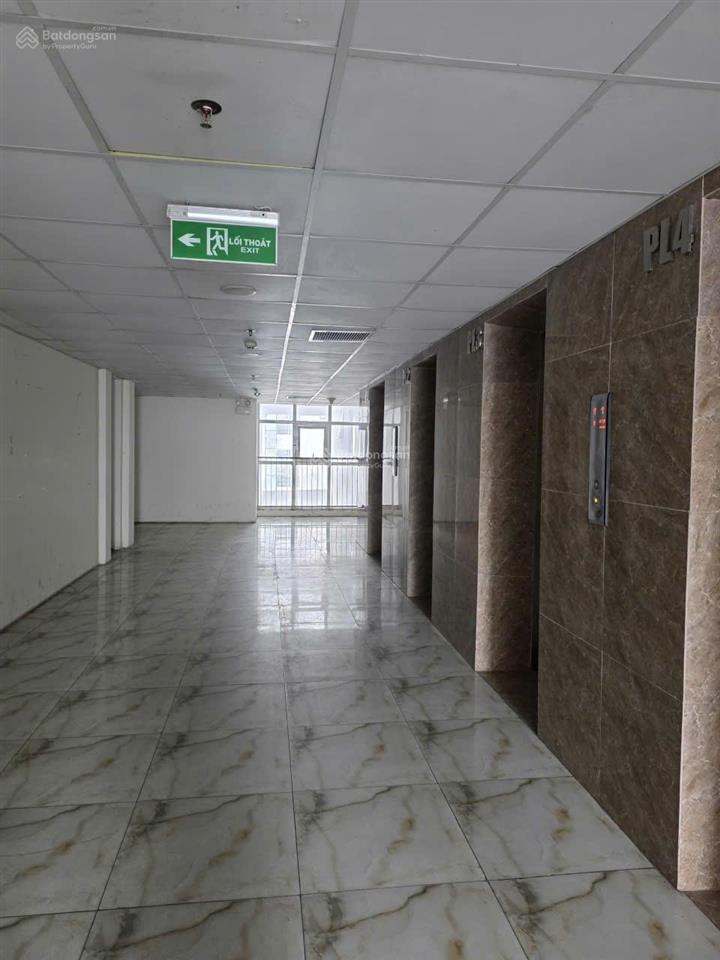 Bán căn 3 phòng ngủ full nội thất, chỉ xách vali về ở, 115m2 chung cư lilama 52 lĩnh nam 5,5 tỷ