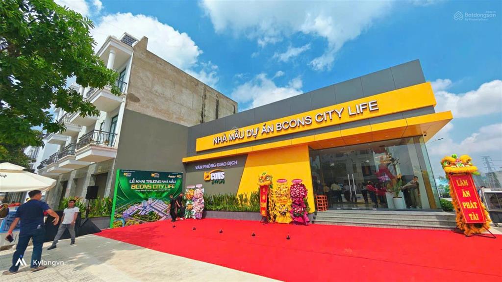 Bán nhà mặt phố tại bcons city life, 3,5 tỷ, 70m2, view đẹp, gần công viên