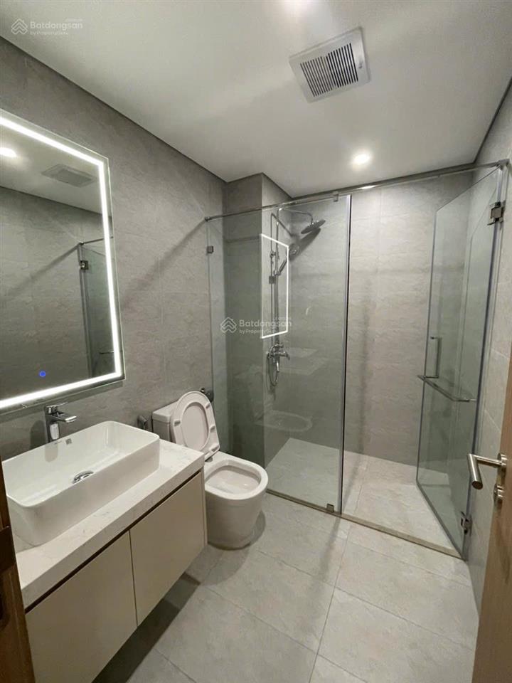Chính chủ cần bán căn hộ cao cấp the charm hà đông