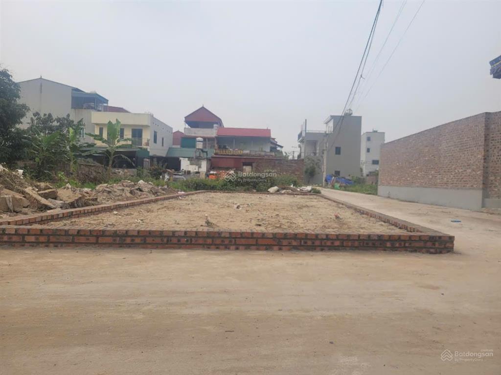 Bán đất lô góc đẹp vị trí tiềm năng  quang minh, mê linh, hà nội
