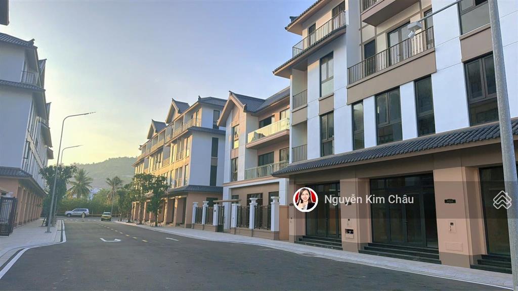 Chủ cần tiền hạ thêm 300 triệu vinhomes pearl bay nha trang hướng đb chỉ 12 tỷ 500