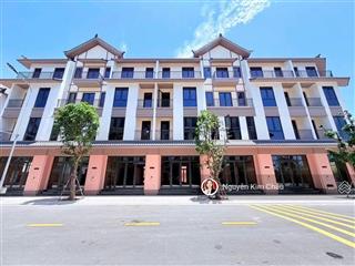 Giá hời rồi căn ngọc trai vinhomes pearl bay nha trang giá hời 11 tỷ 700, 63m2
