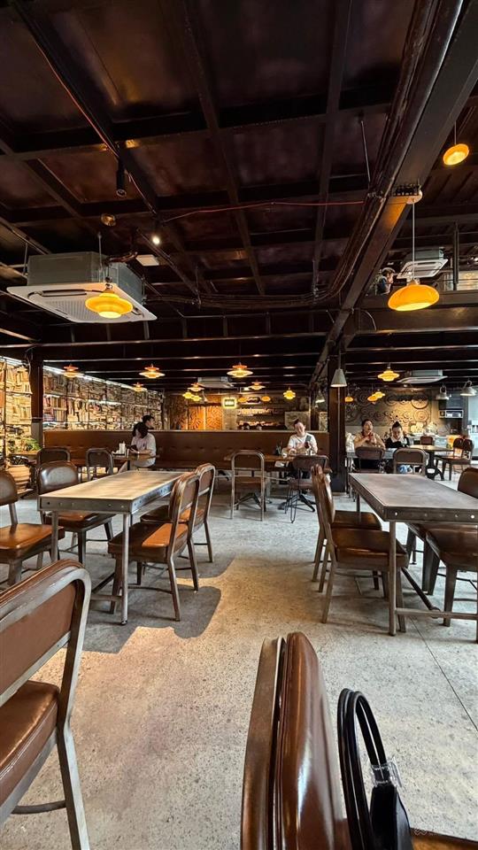 Bán nhà mặt phố lý thường kiệt, hoàn kiếm  lô góc  dt 355m2, 3 tầng, giá 350 tỷ.  0902 818 ***