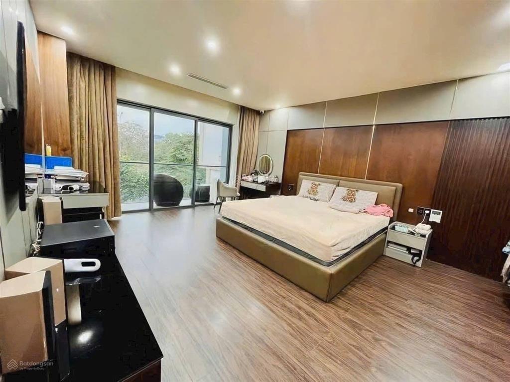 ( 825tr/1m2 ) mặt phố xã đàn 80m2 x 6 tầng, vị trí đẹp giữa phố, hai mặt tiền trước sau  vỉa hè 5m