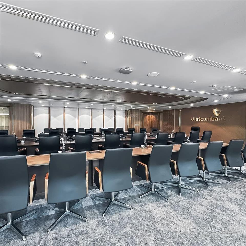 Tòa nhà mp mai hắc đế  thái phiên, ngay vincom bà triệu 190m2, mt 9,5m, lô góc lợi thế thoáng