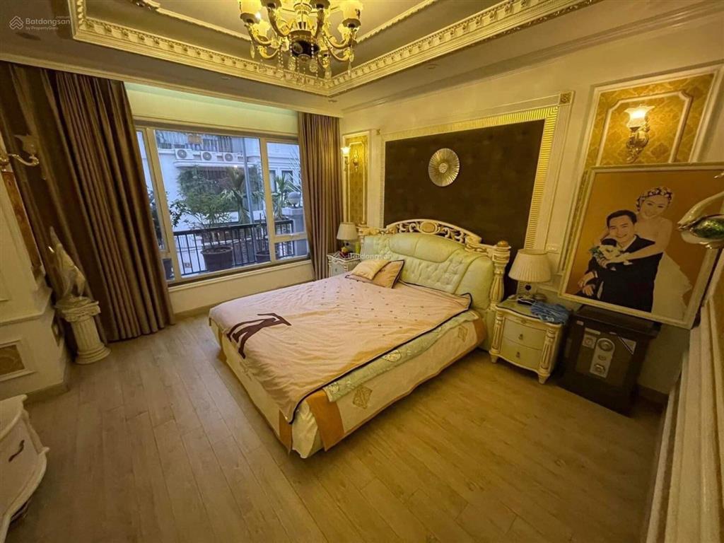 Bán biệt thự kđt dịch vọng đường thành thái  cầu giấy, vỉa hè, an sinh đỉnh, 215m2, 4 tầng, mt 14m