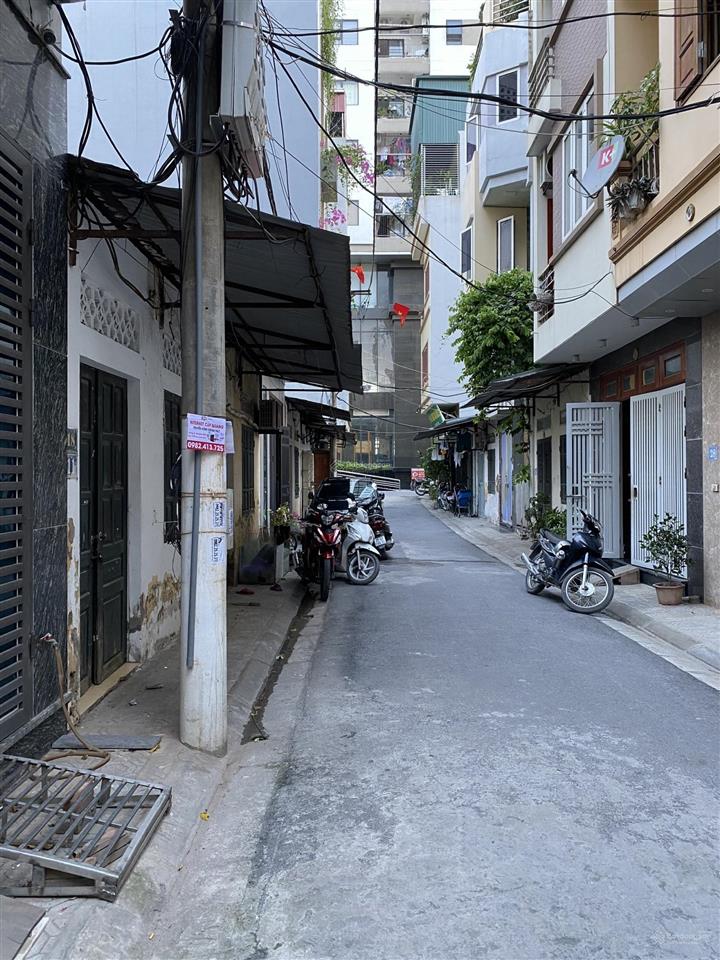 Cho thuê nhà cấp 4 ngõ ô tô đỗ cửa