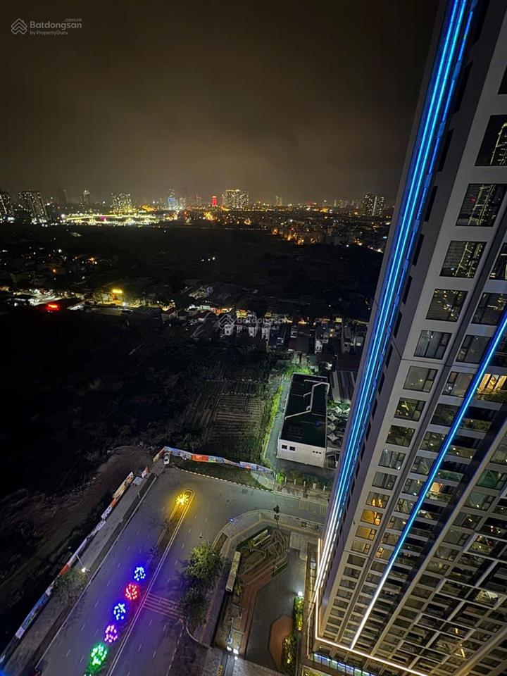 Cho thuê căn góc 2 ngủ cộng tầng trung tòa b masteri west heights
