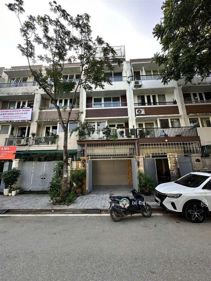 Bán liền kề 5 tầng thang máy kđt an hưng  hà đông, chỉ việc xách vali về ở.  0961 628 ***