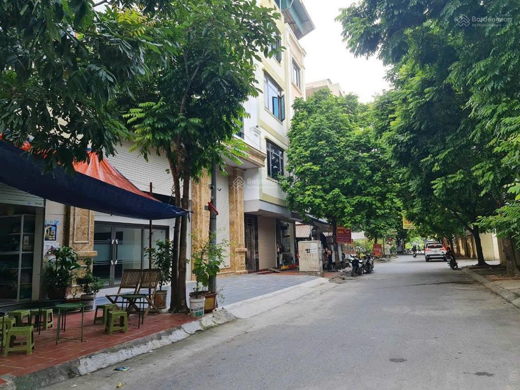 Chỉ hơn 13 tỷ  chủ cần bán lô dv lk16, 17, 18ab dương nội, ngay aeon hà đông.  0961 628 ***