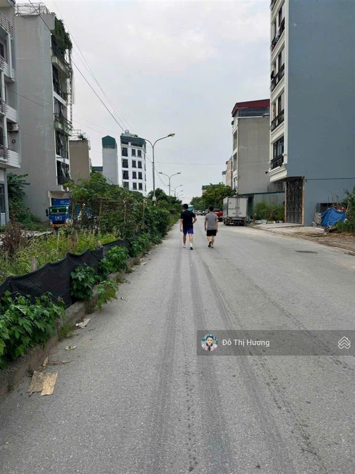 Cần bán lô dịch vụ khu b yên nghĩa dt 50m2, view vành đai 4, giá cực tốt.  0961 628 ***