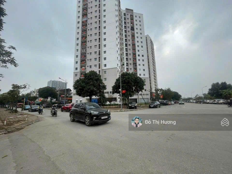 Cần bán lô dịch vụ khu b yên nghĩa dt 50m2, view vành đai 4, giá cực tốt.  0961 628 ***