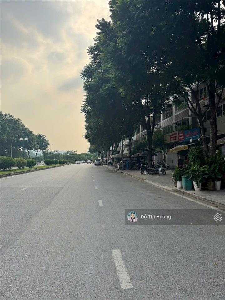 Bán nhanh lk6 an hưng mặt đường đôi 40m, kinh doanh tốt, giá 25 tỷ.  0961 628 ***
