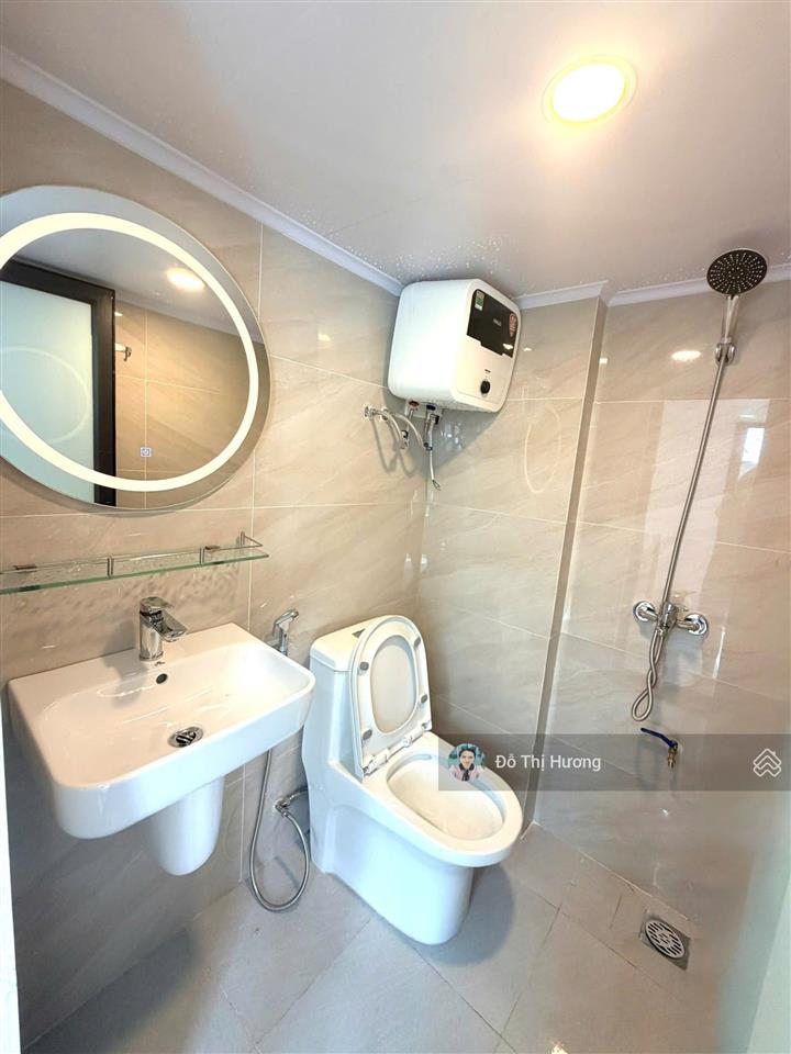 Chủ cần bán căn hộ dịch vụ tại phường khương đình, 23pkk full đồ, dòng tiền 130tr/th.  0961 628 ***