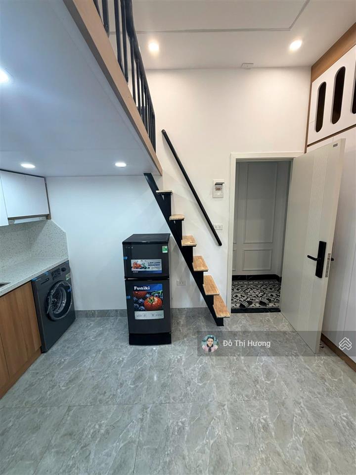 Chủ cần bán căn hộ dịch vụ tại phường khương đình, 23pkk full đồ, dòng tiền 130tr/th.  0961 628 ***