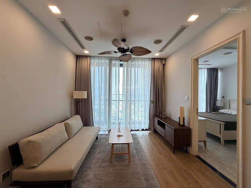 Bán 2pn vinhomes bason quận 1. view sông thoáng. sẵn hđt cao. đã có sổ. 13,2 tỷ (all in)