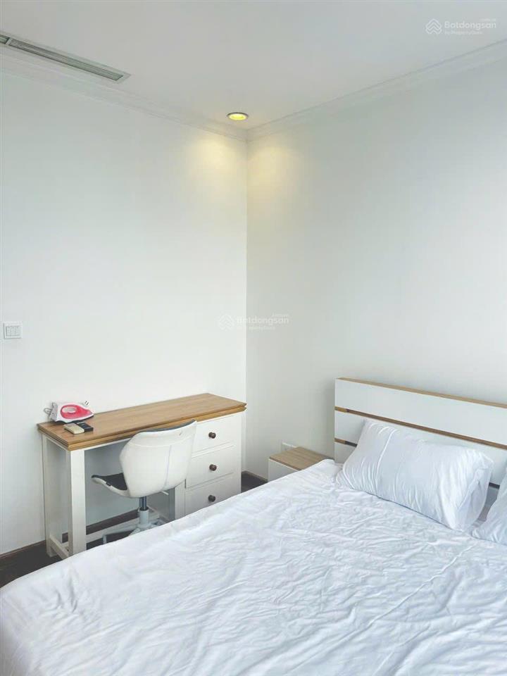 Hạ giá bán gấp căn 2pn view sông, vinhomes central park, giá tốt cho đầu tư.  ngay ruby homes