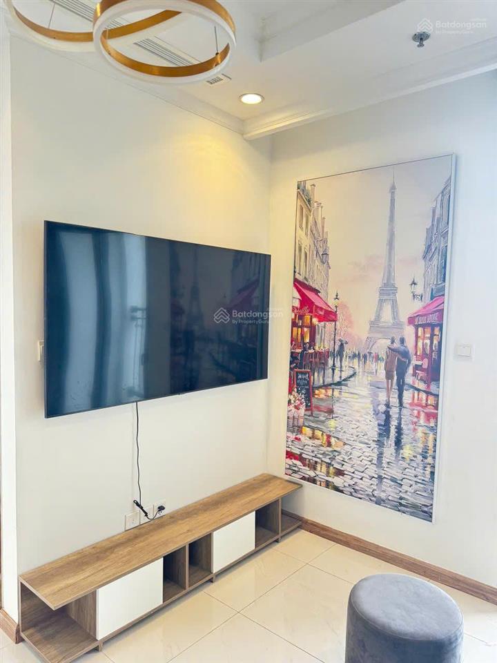 Hạ giá bán gấp căn 2pn view sông, vinhomes central park, giá tốt cho đầu tư.  ngay ruby homes