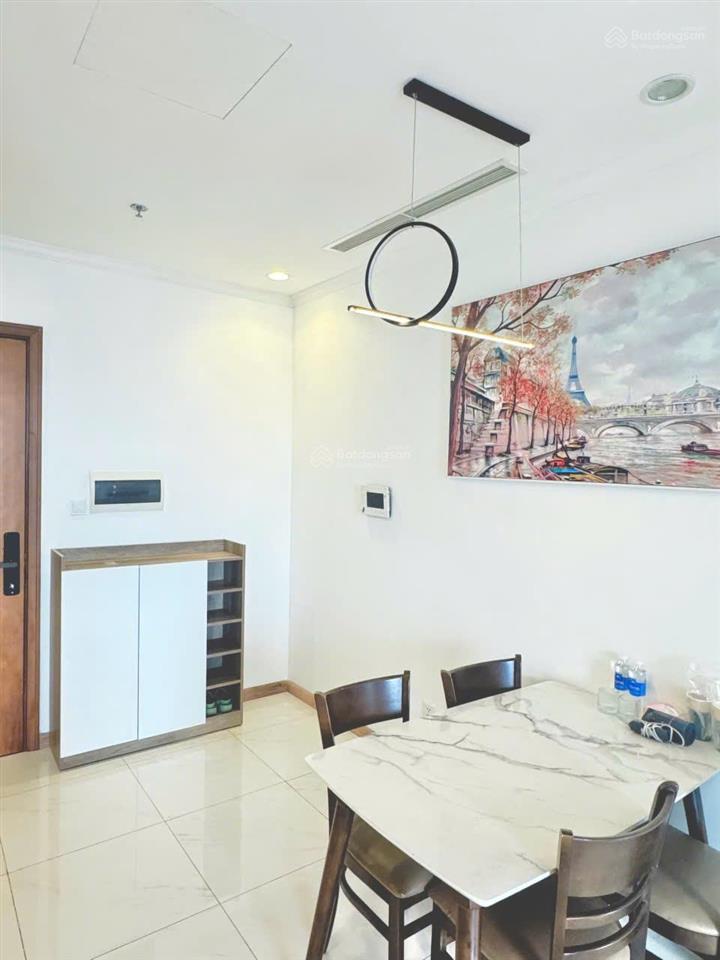 Hạ giá bán gấp căn 2pn view sông, vinhomes central park, giá tốt cho đầu tư.  ngay ruby homes